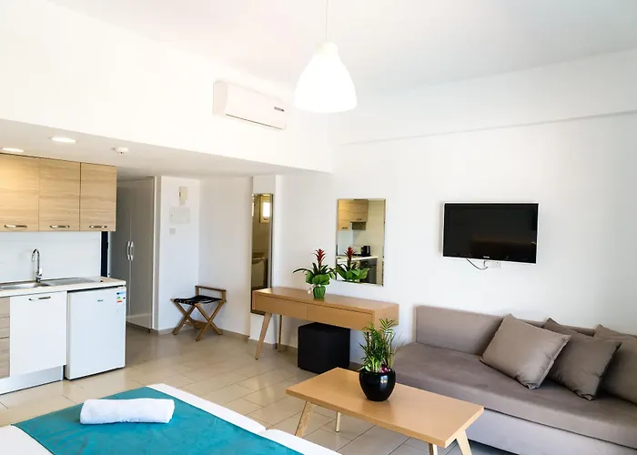 Διαμέρισμα Helios 2 *