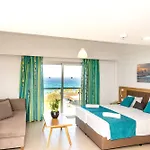 Helios 2 Apartment *