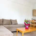 Helios 2 Apartment *