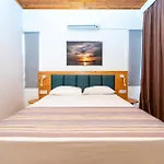 Helios 2 Apartment